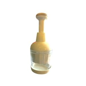 Pampered Chef Food Chopper - Beige - Kitchen Gadget